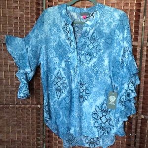 NWT VINCE CAMUTO Rapture Blue Print Top Size Large